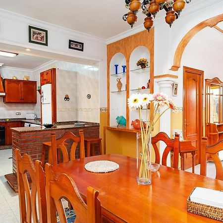 Casa Chiqui - Solo Familias Villa Conil De La Frontera Eksteriør billede